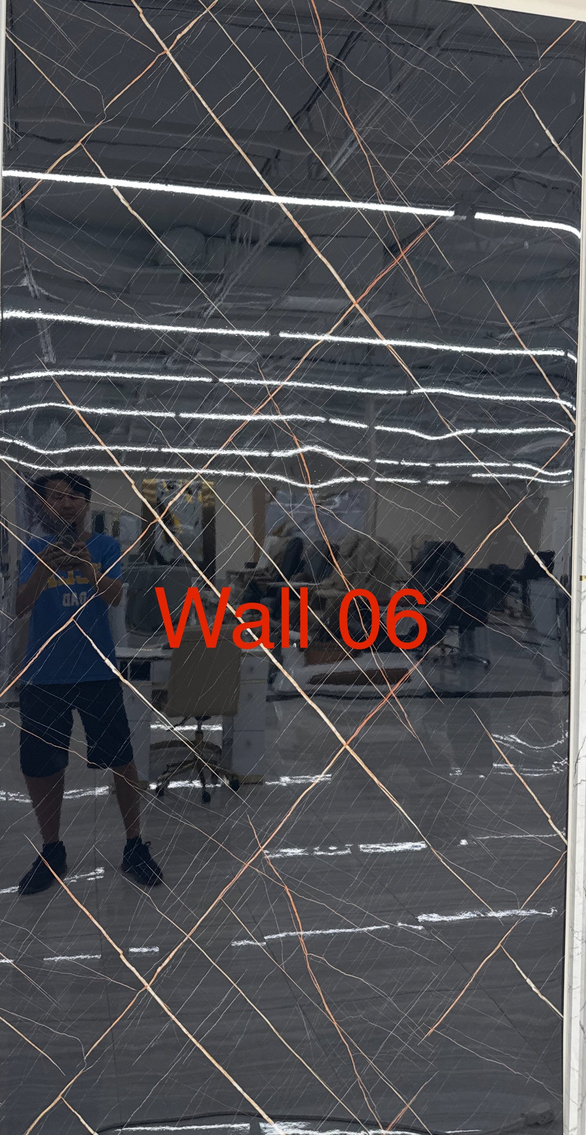 Wall 06