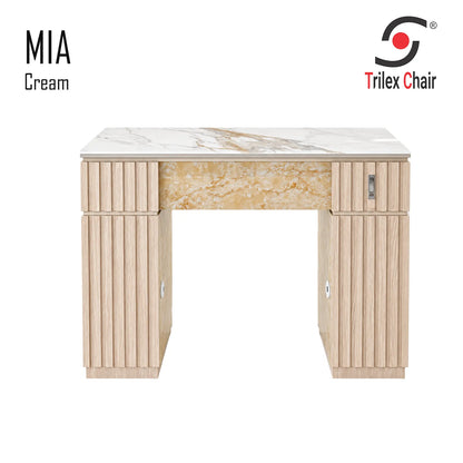 Mia Single Table